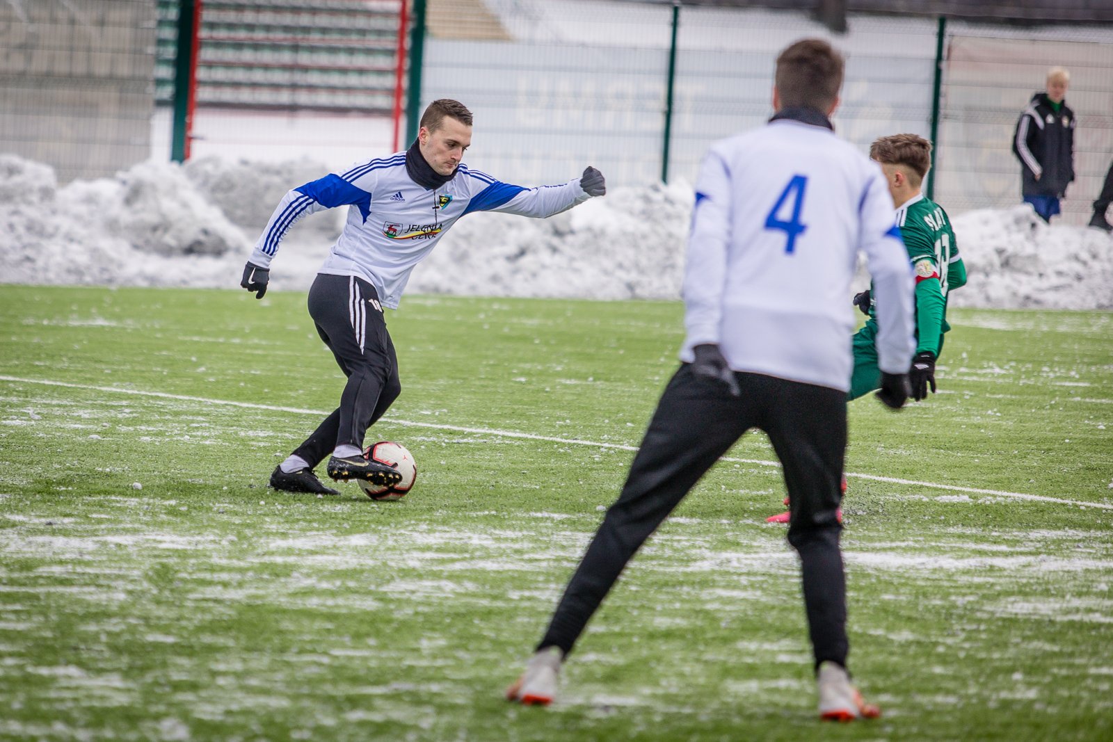 siedem-goli-w-starciu-karkonoszy-ze-slaskiem-94271
