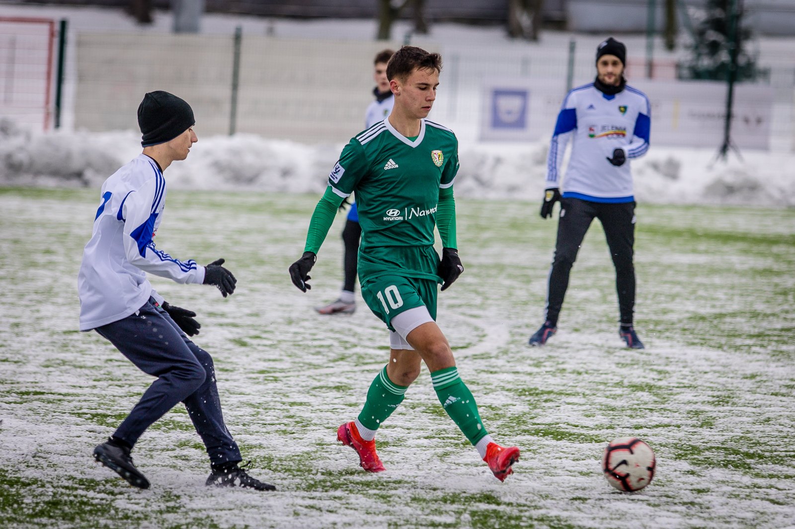siedem-goli-w-starciu-karkonoszy-ze-slaskiem-94271