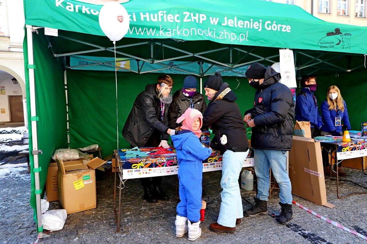skromniej-ale-z-sercem-i-gowa-94309