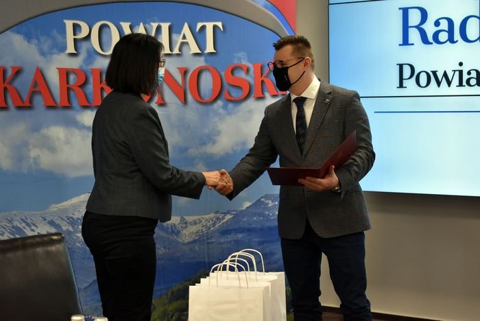 inauguracja-powiatowej-rady-seniorow-94344