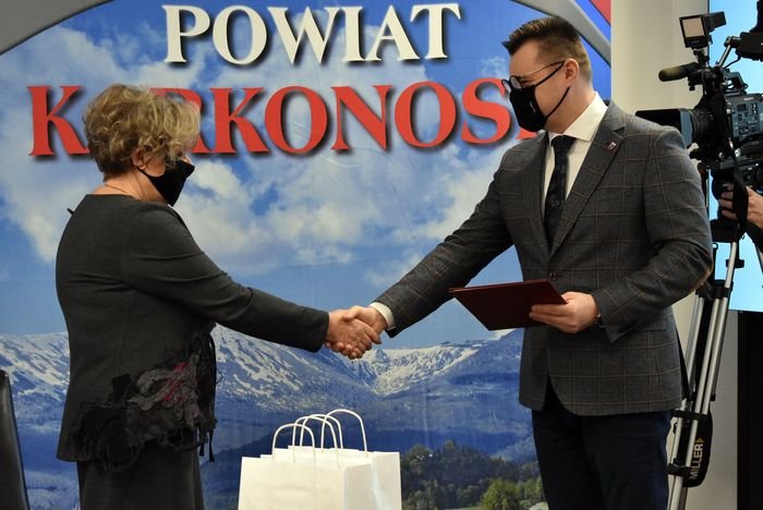 inauguracja-powiatowej-rady-seniorow-94344