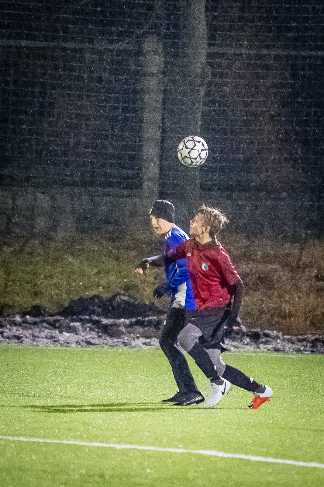 cenny-sparing-ze-starszymi-rywalami-94401