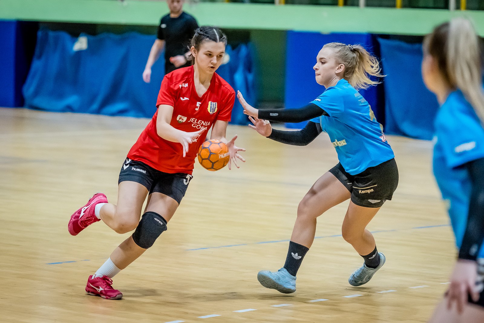 juniorki-modsze-graja-coraz-lepiej-94402