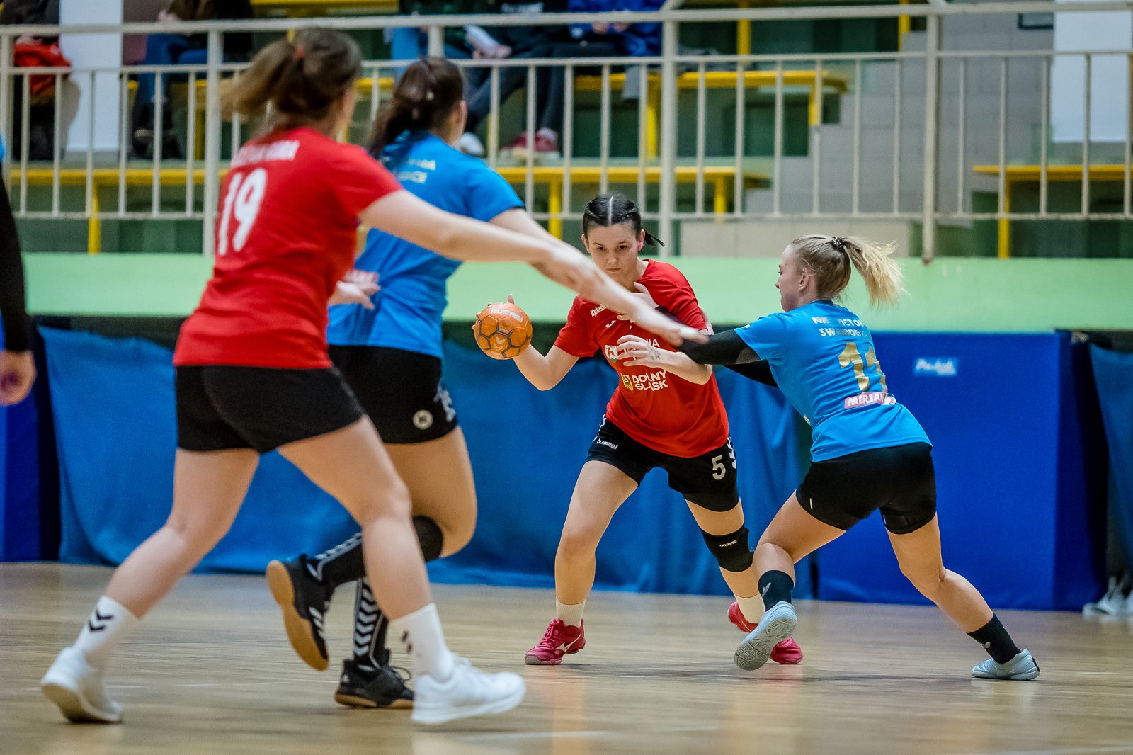 juniorki-modsze-graja-coraz-lepiej-94402