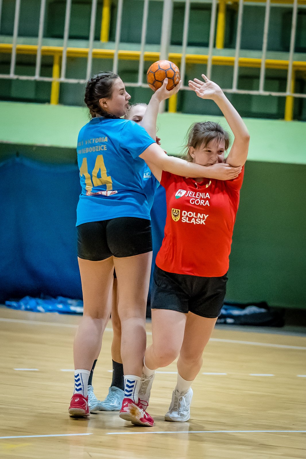 juniorki-modsze-graja-coraz-lepiej-94402