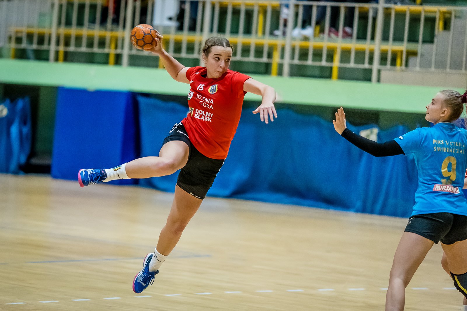 juniorki-modsze-graja-coraz-lepiej-94402