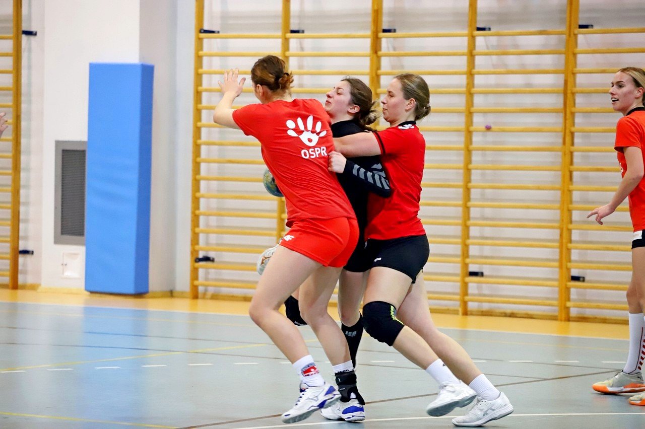 pogon-na-obozie-w-karpaczu-sparing-z-karkonoszami-94681