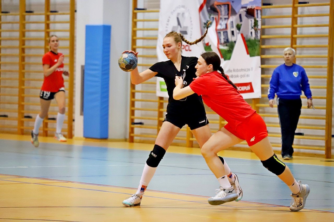 pogon-na-obozie-w-karpaczu-sparing-z-karkonoszami-94681
