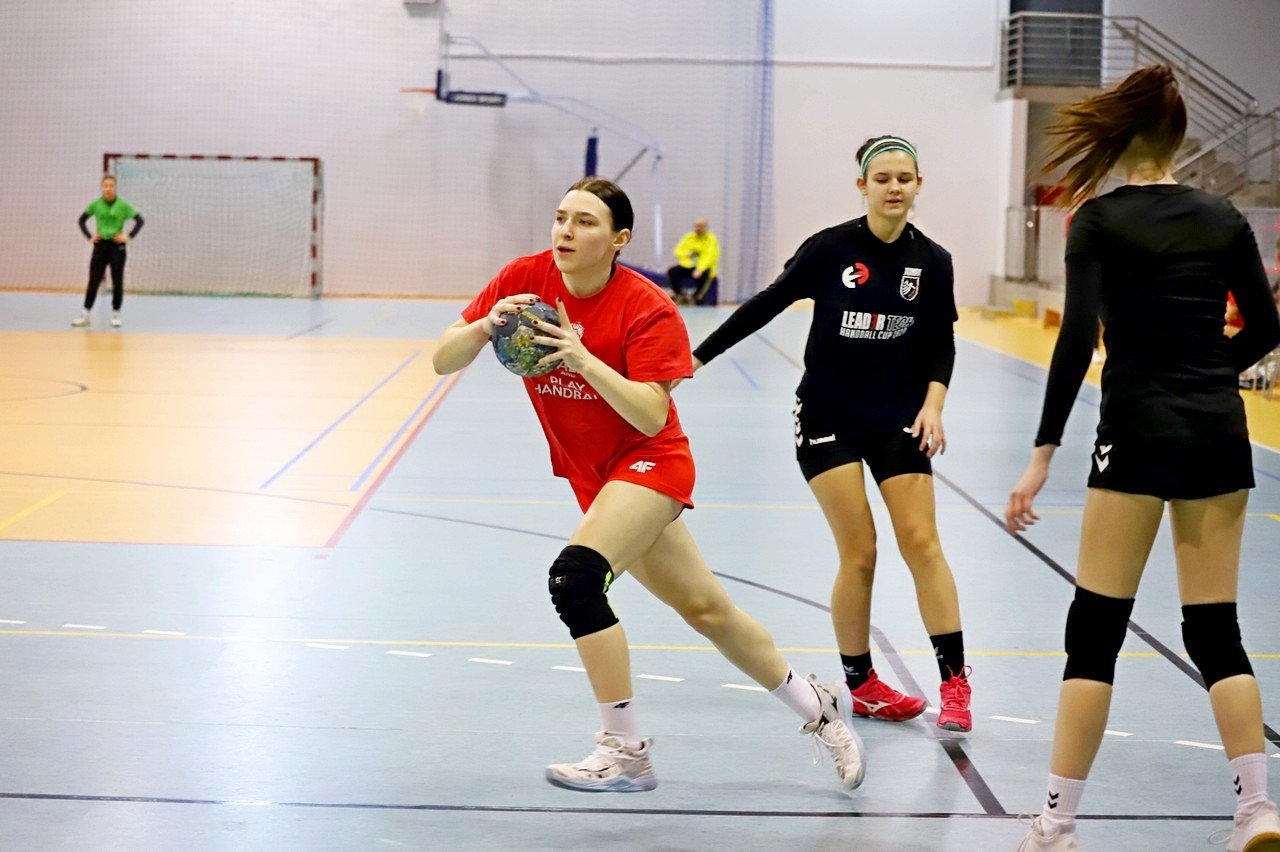 pogon-na-obozie-w-karpaczu-sparing-z-karkonoszami-94681