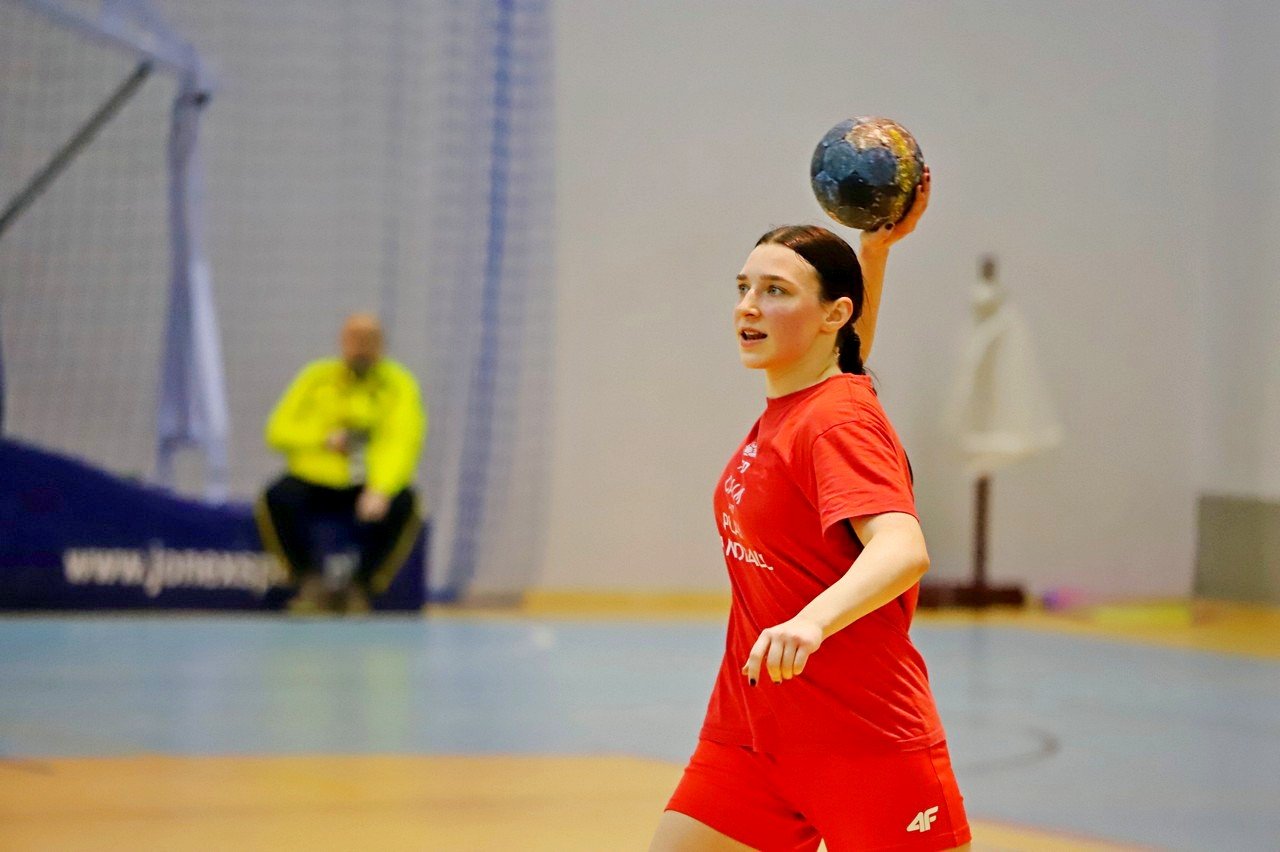pogon-na-obozie-w-karpaczu-sparing-z-karkonoszami-94681