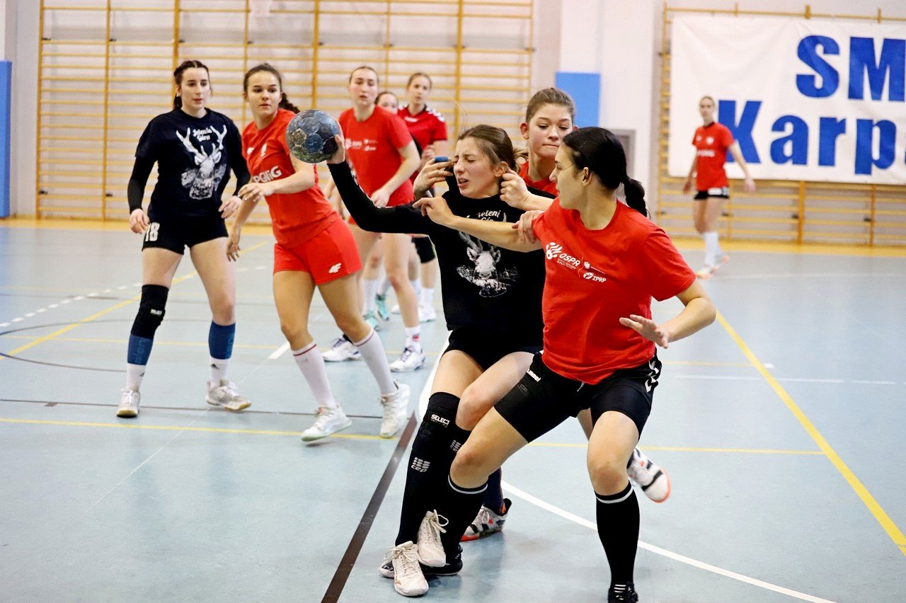 pogon-na-obozie-w-karpaczu-sparing-z-karkonoszami-94681