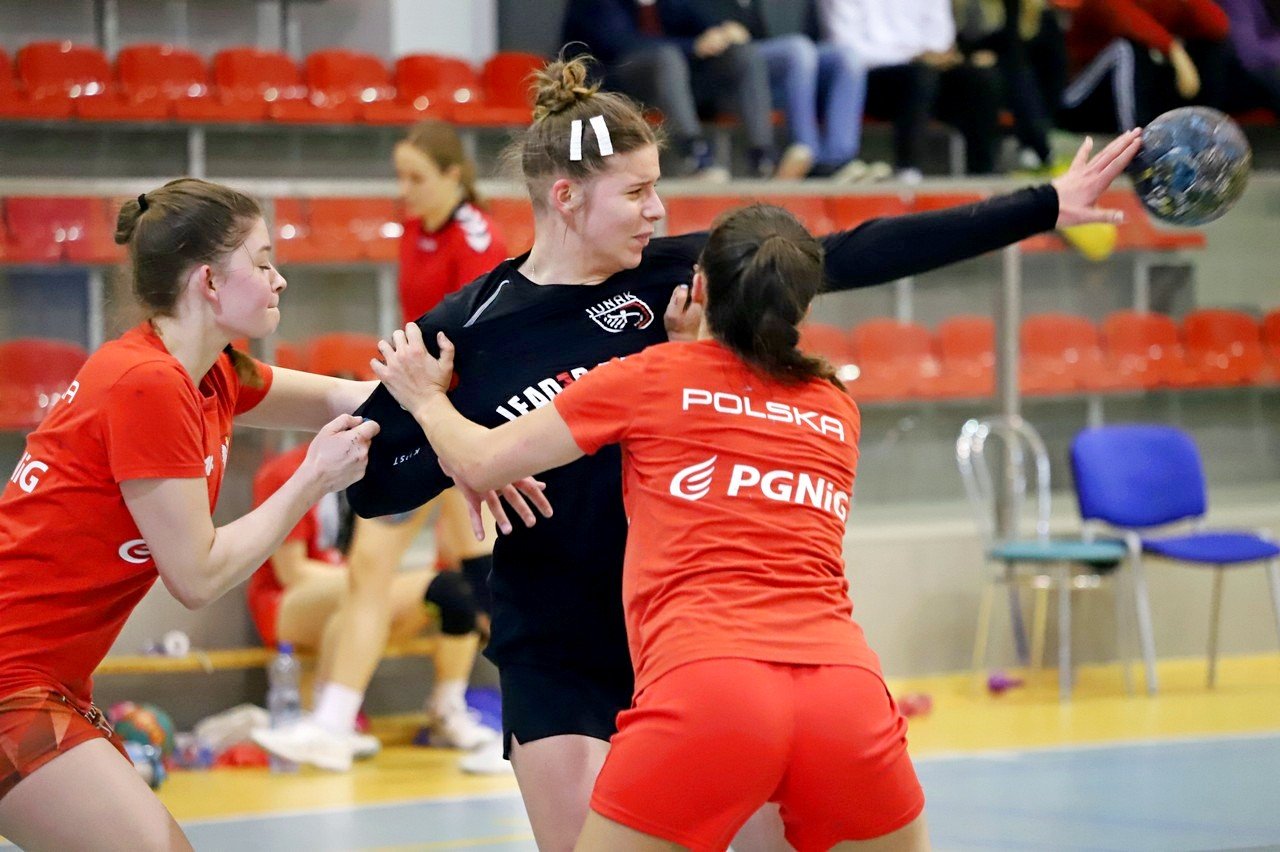 pogon-na-obozie-w-karpaczu-sparing-z-karkonoszami-94681