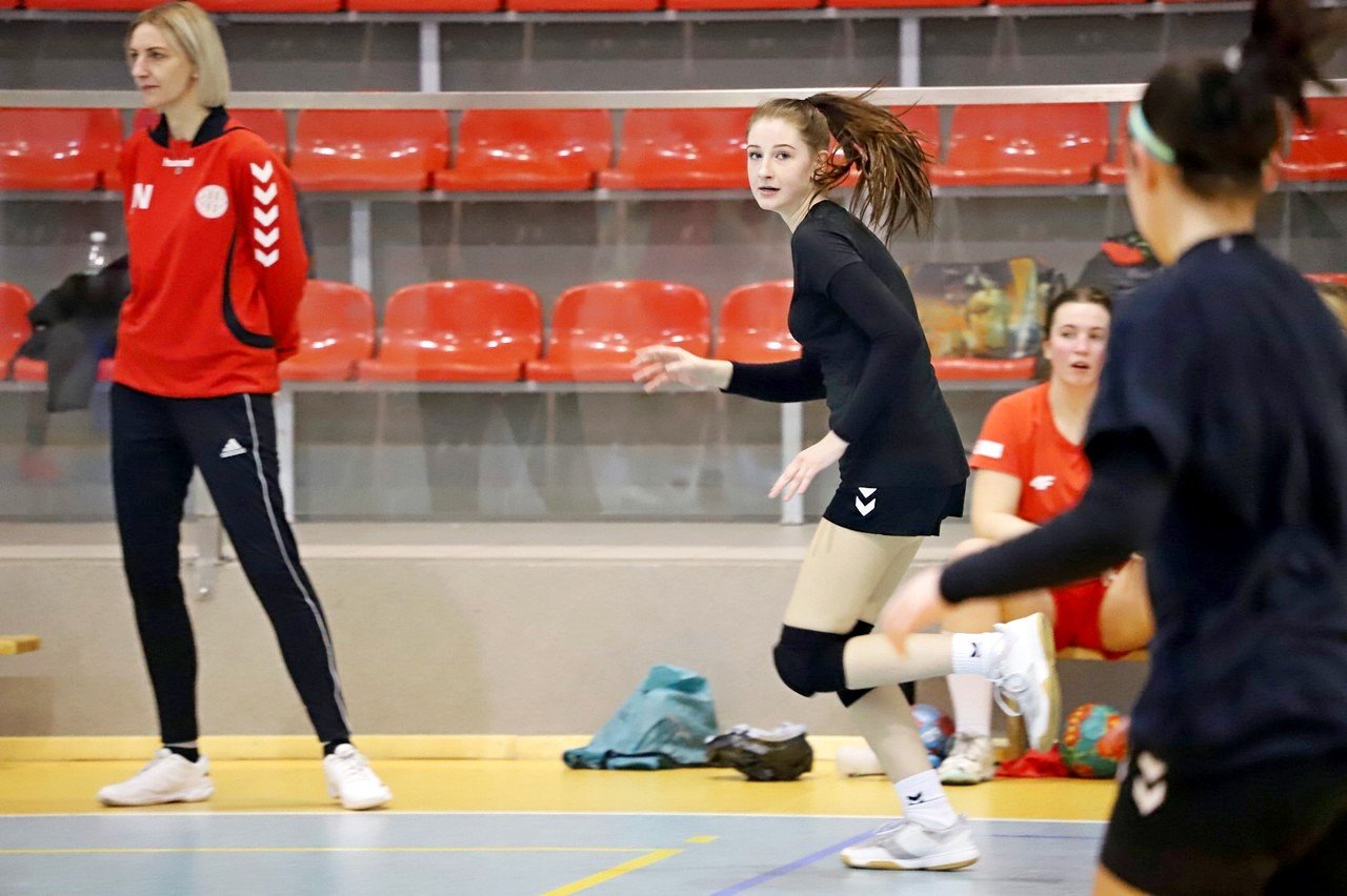 pogon-na-obozie-w-karpaczu-sparing-z-karkonoszami-94681