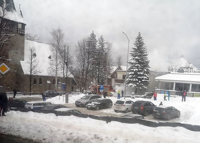 pozar-jeepa-w-karpaczu-94756