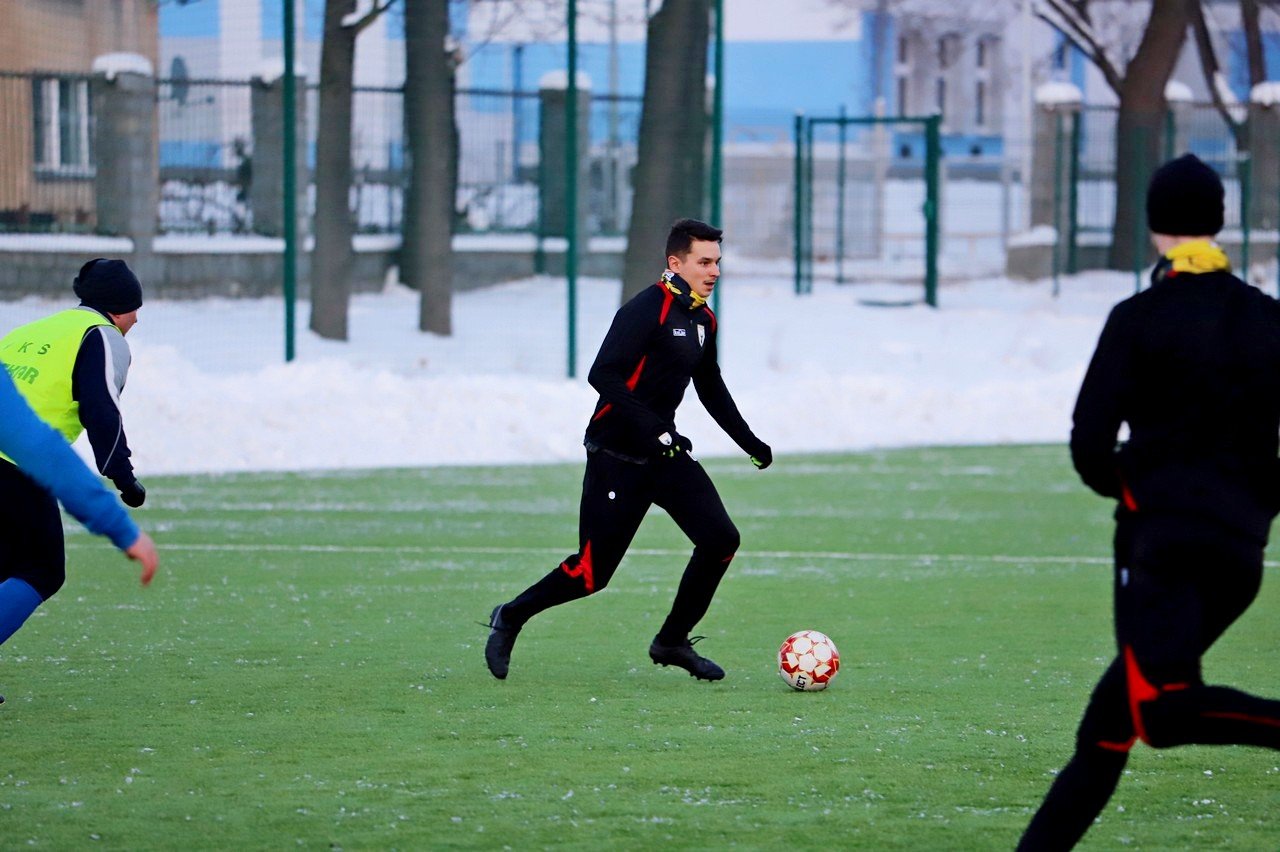 victorii-jelenia-gora-pokonaa-zespo-z-okregowki-94805