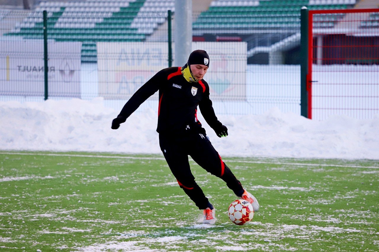 victorii-jelenia-gora-pokonaa-zespo-z-okregowki-94805