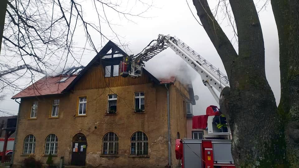 pozar-domu-w-karpnikach-95056