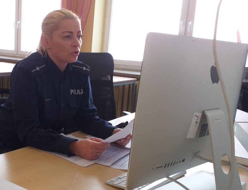 o-zagrozeniach-online-95079