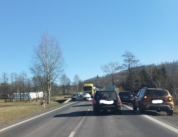 zderzenie-trzech-aut-95119