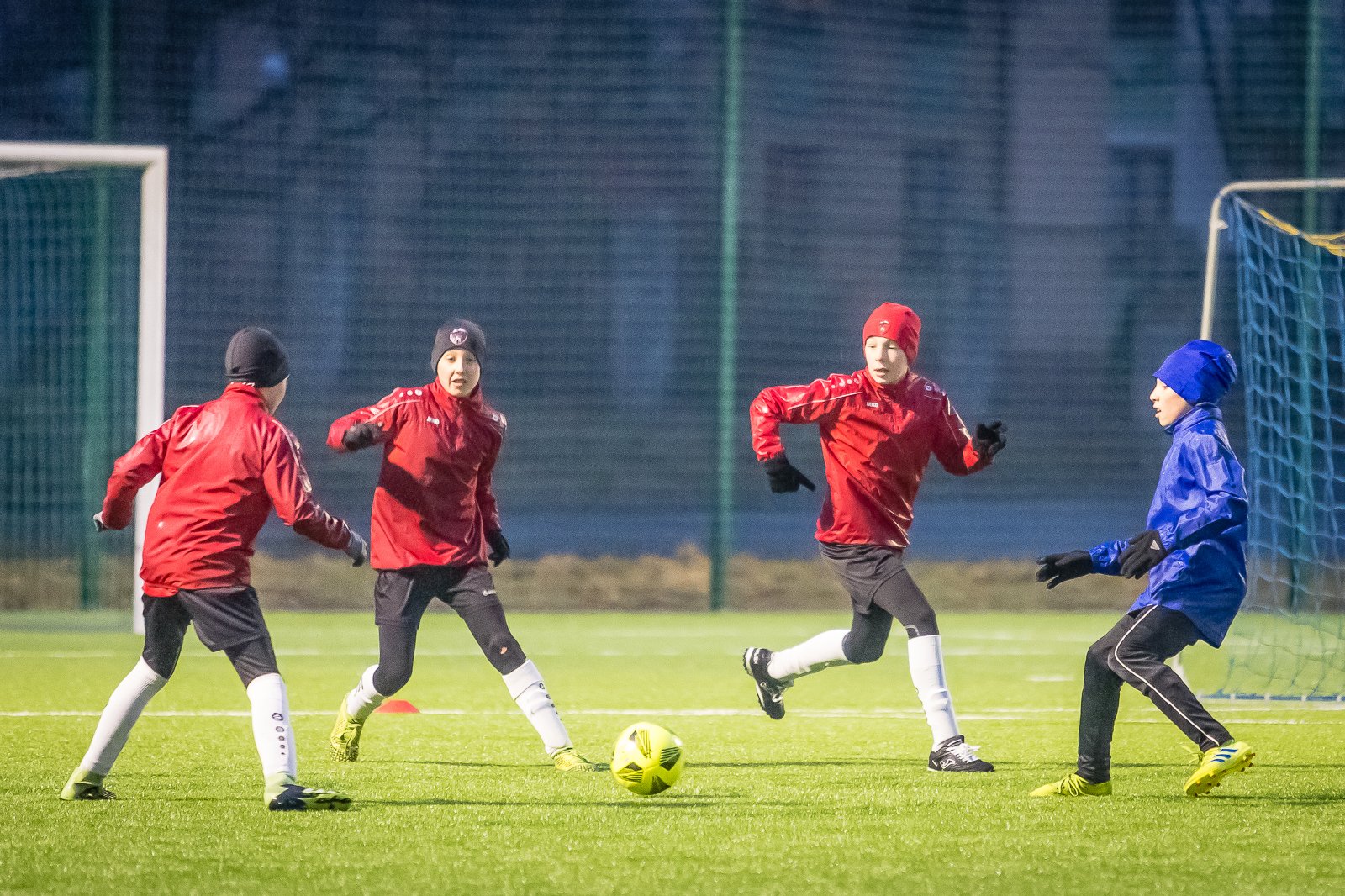 towarzyskie-derby-dla-biaoniebieskich-95177