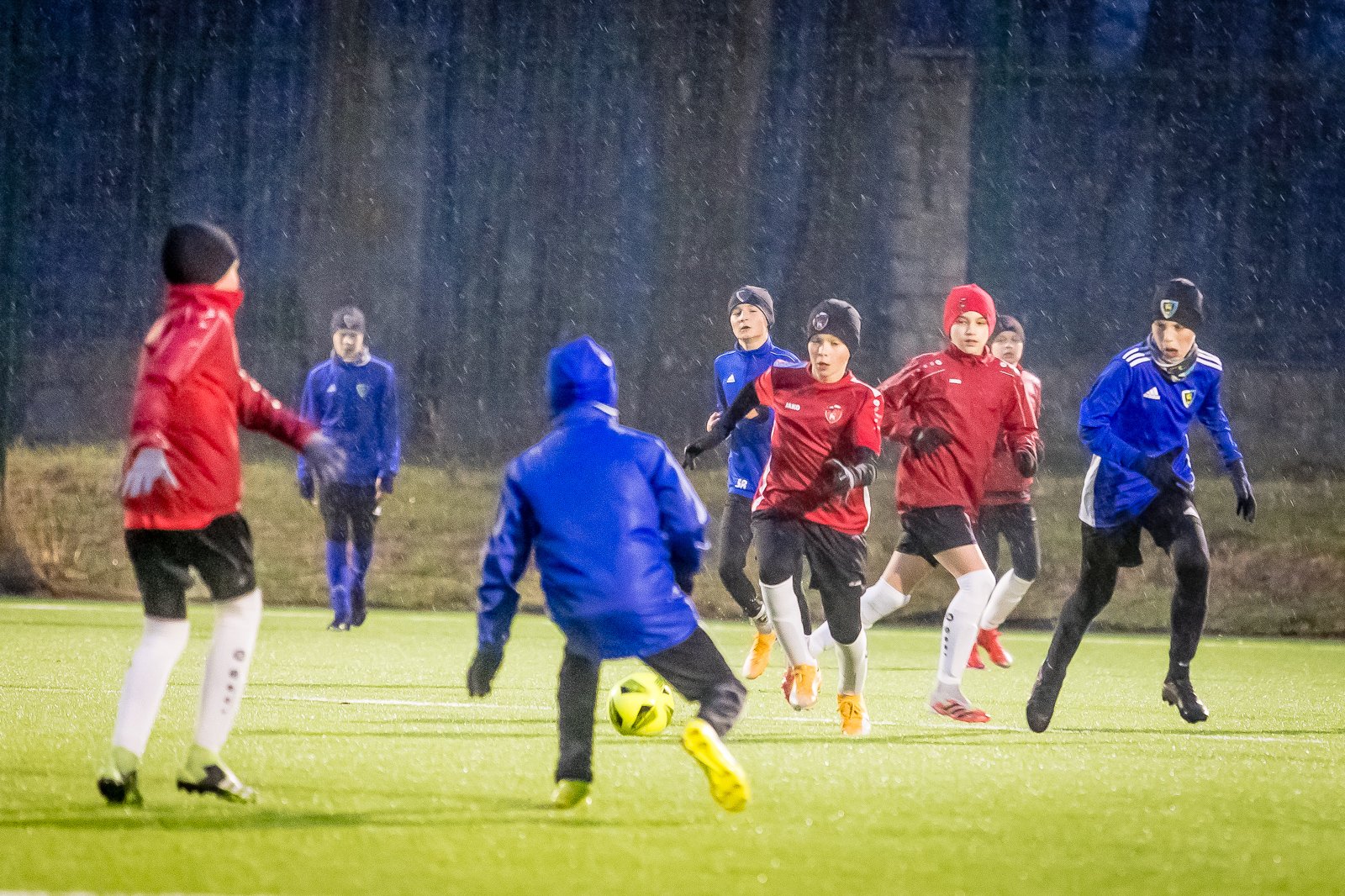 towarzyskie-derby-dla-biaoniebieskich-95177
