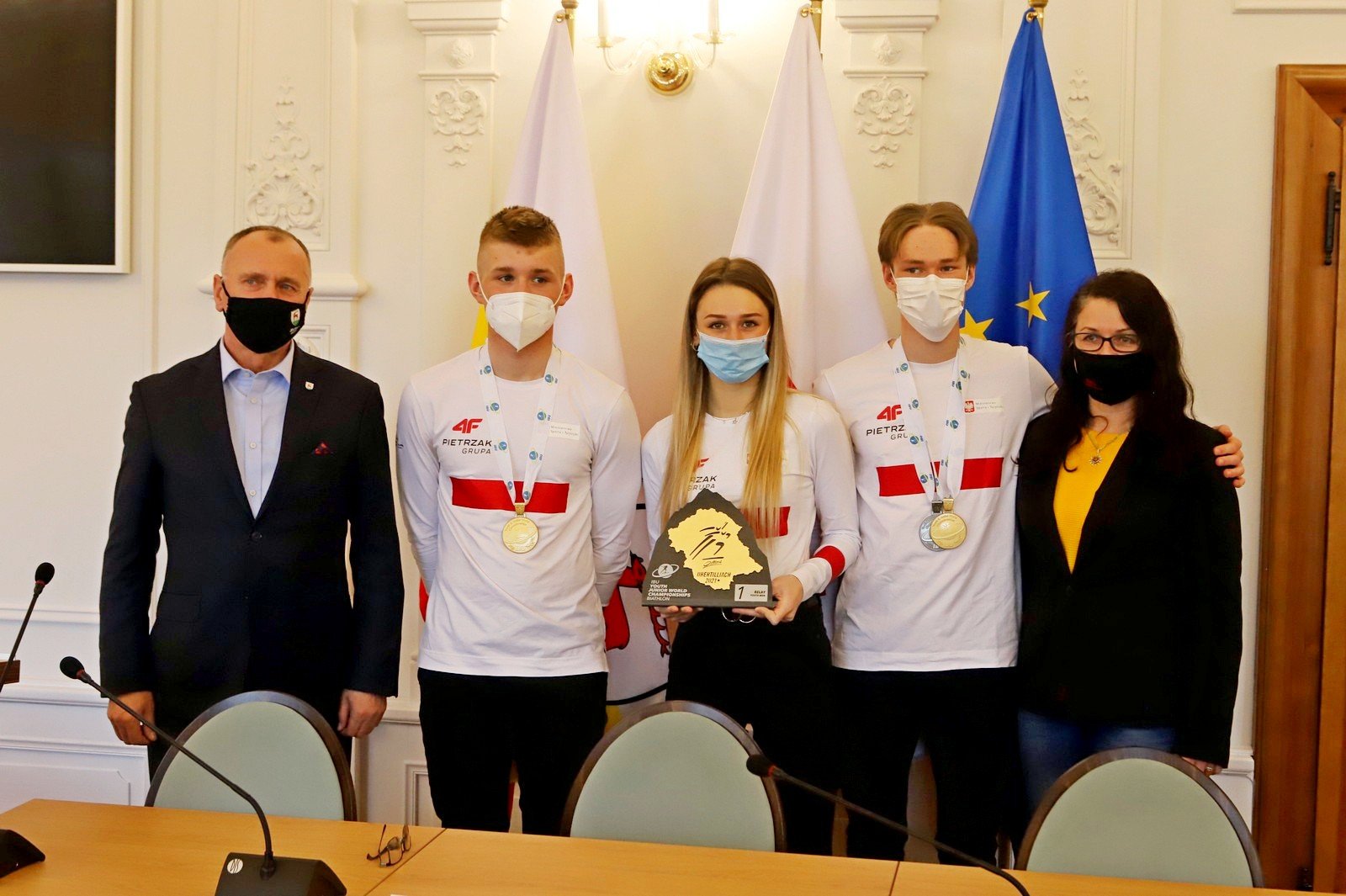 sukces-biathlonistow-doceniony-przez-miasto-95255
