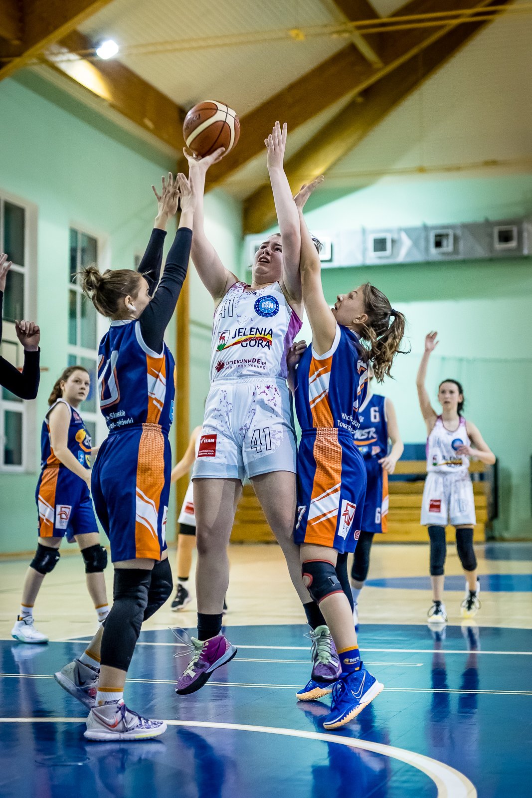 niewiele-zabrako-do-setki-95317