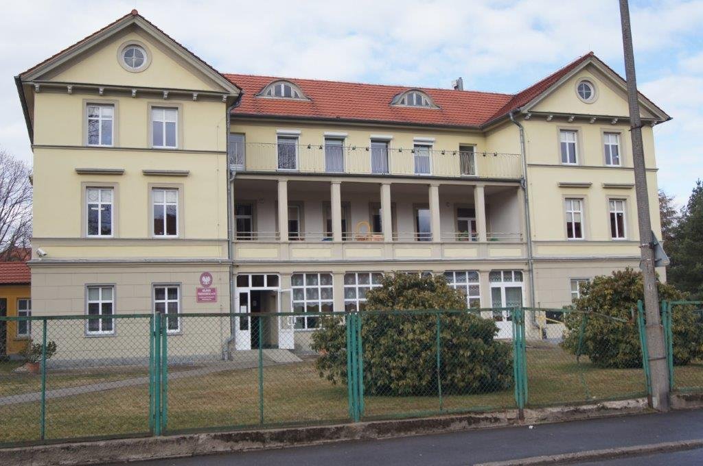 Hedwigs–Krankenhaus, dzisiaj przedszkole, ul. Zjednoczenia Narodowego 15
