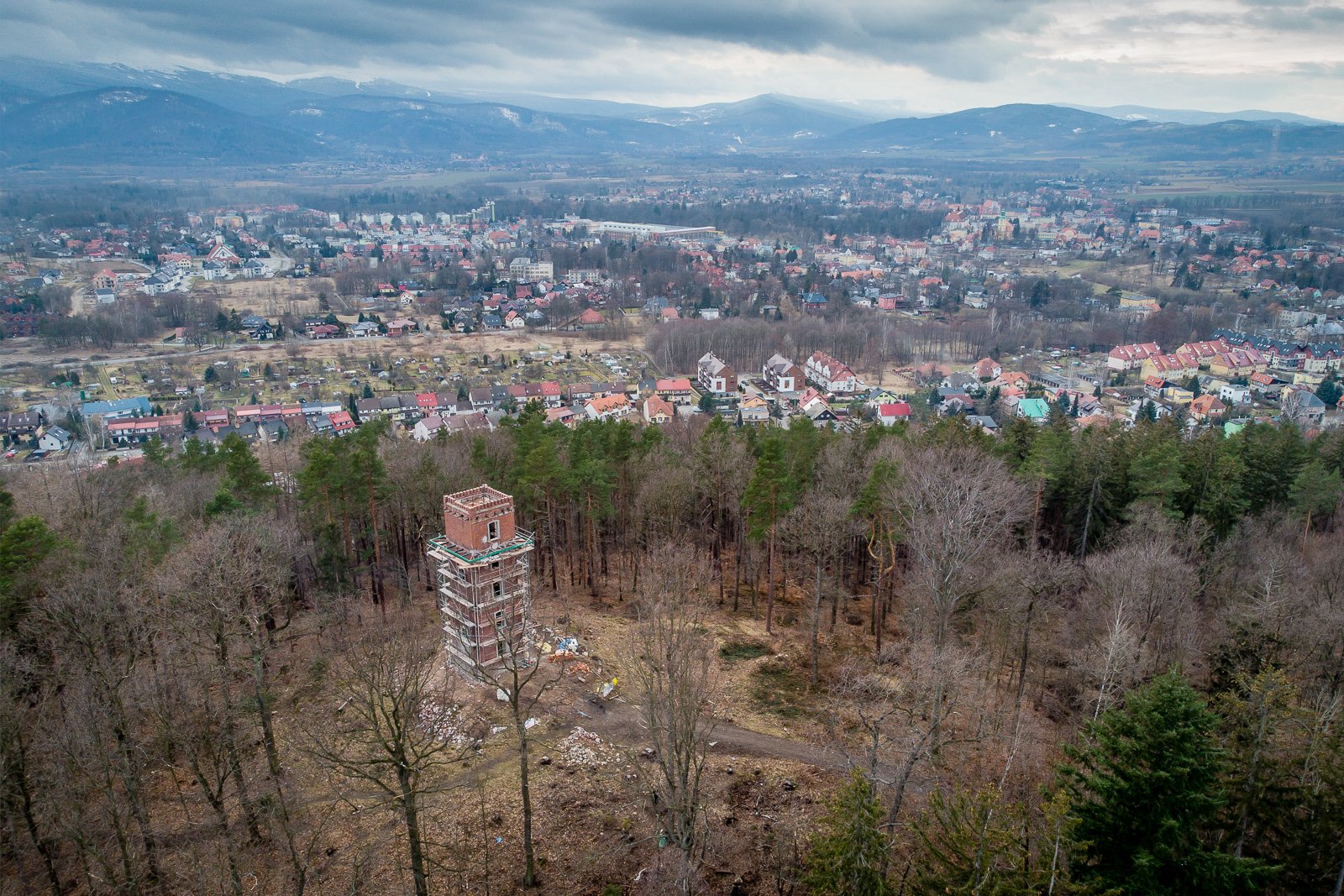 wieza-nadal-w-remoncie-95441
