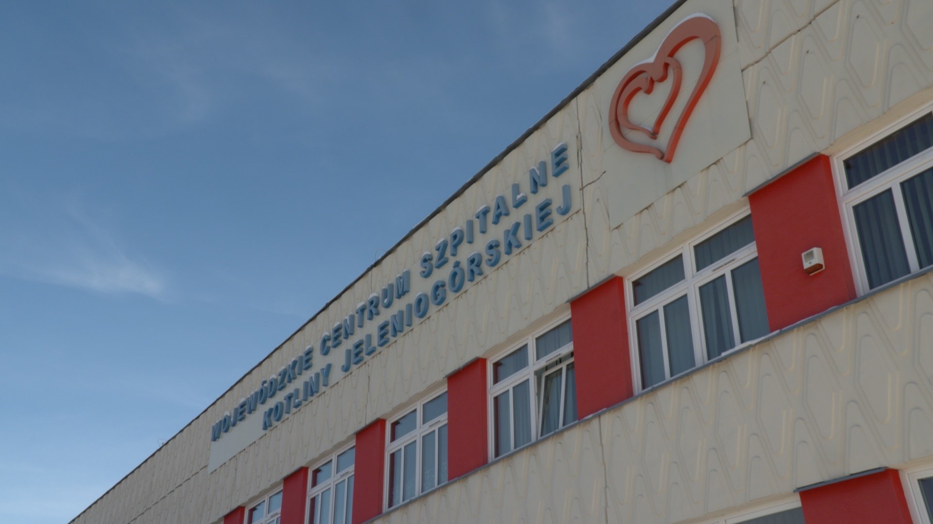 suzba-zdrowia-na-granicy-wydolnosci-a-jak-u-nas-95536