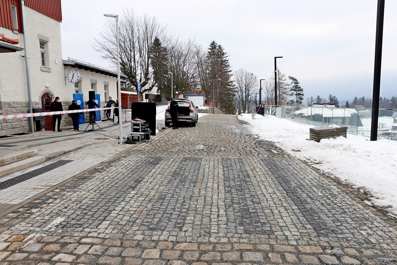 dworzec-oficjalnie-otwarty-95565