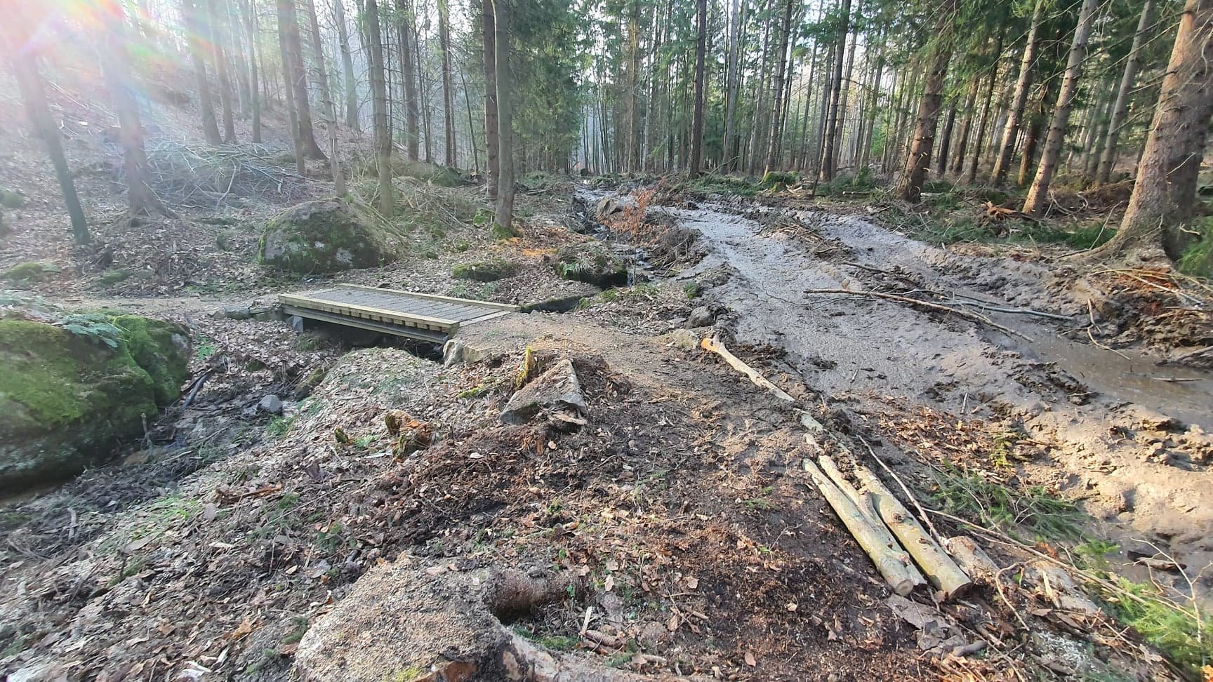 zniszczyli-wiec-naprawia-95778