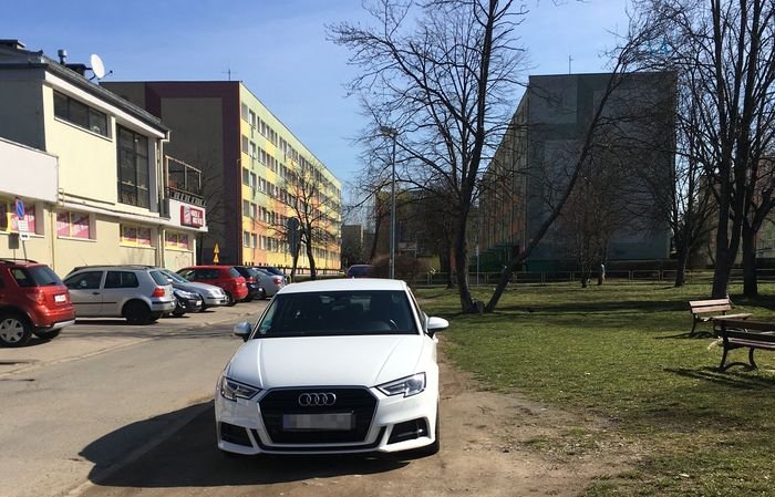 parkowanie-bez-zasad-95900