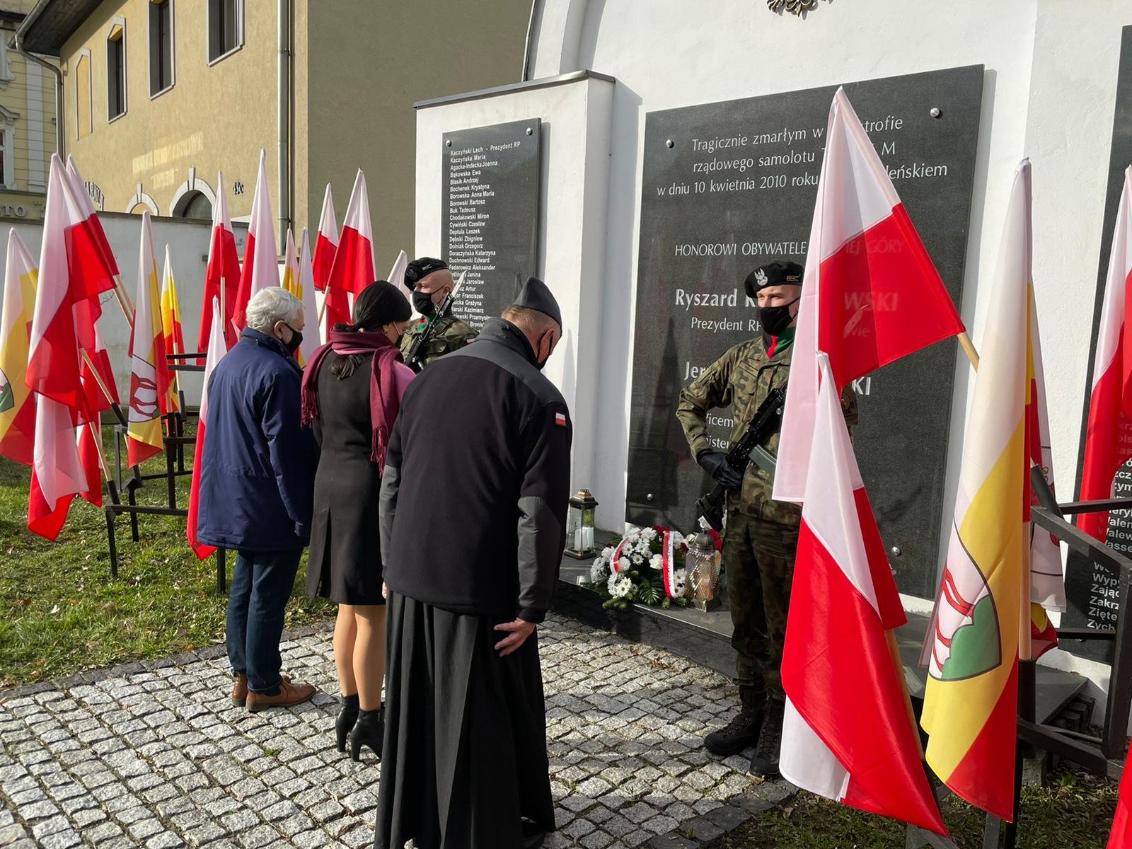 rocznica-tragedii-smolenskiej-w-jeleniej-gorze-95901