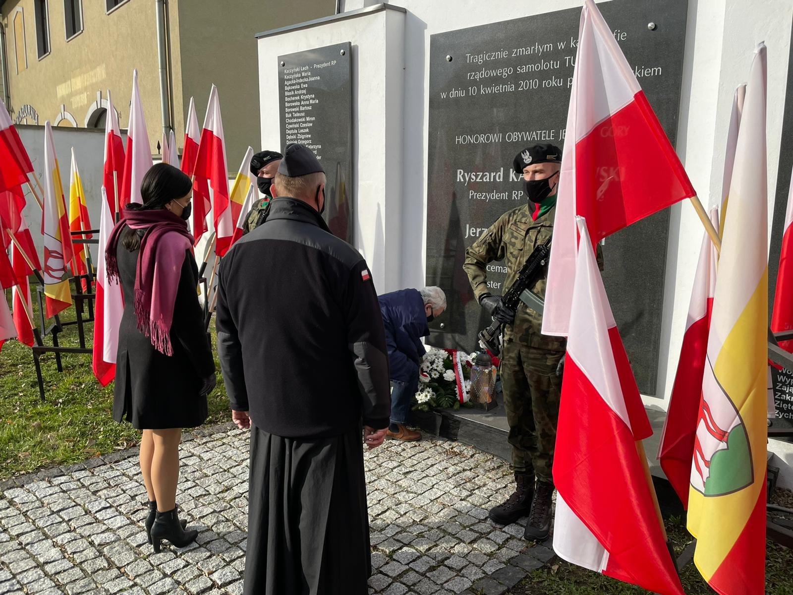 rocznica-tragedii-smolenskiej-w-jeleniej-gorze-95901