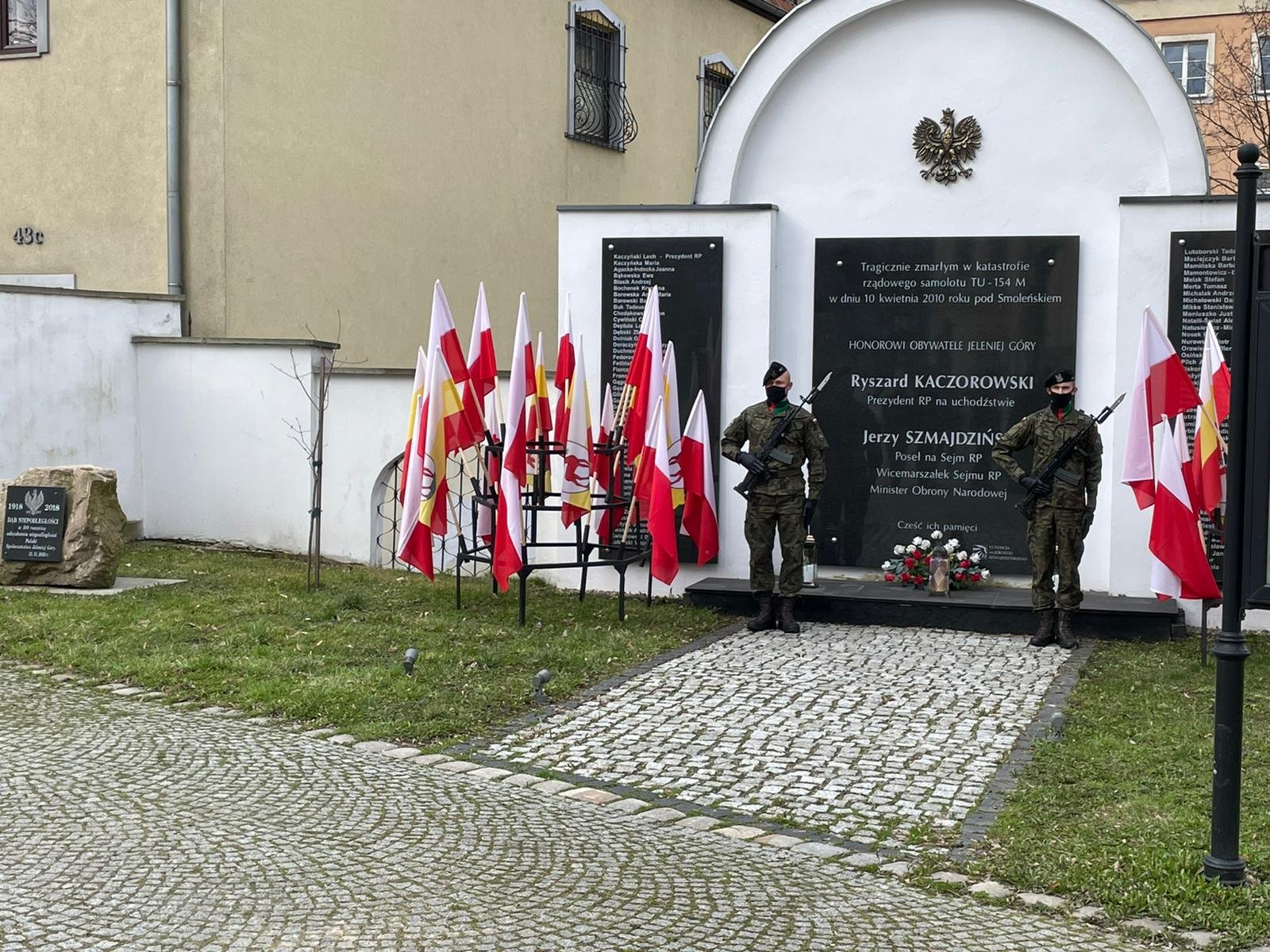 rocznica-tragedii-smolenskiej-w-jeleniej-gorze-95901