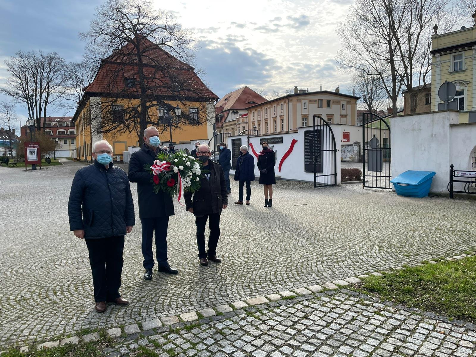 rocznica-tragedii-smolenskiej-w-jeleniej-gorze-95901