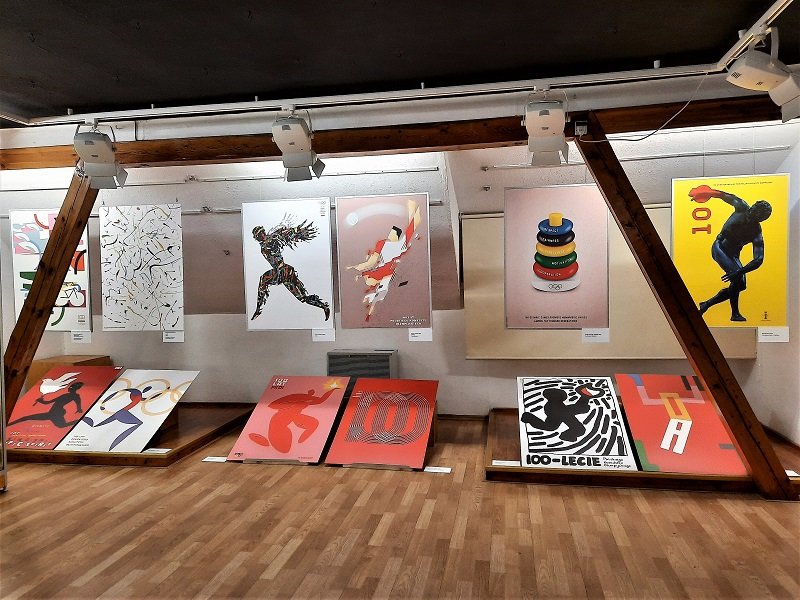 wystawa-plakatu-w-muzeum-sportu-i-turystyki-96030