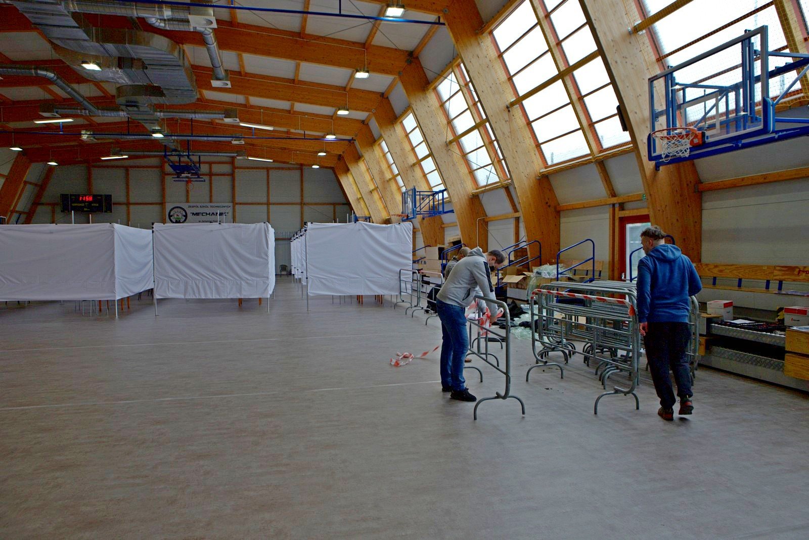 miejski-punkt-szczepien-niemal-gotowy-96043