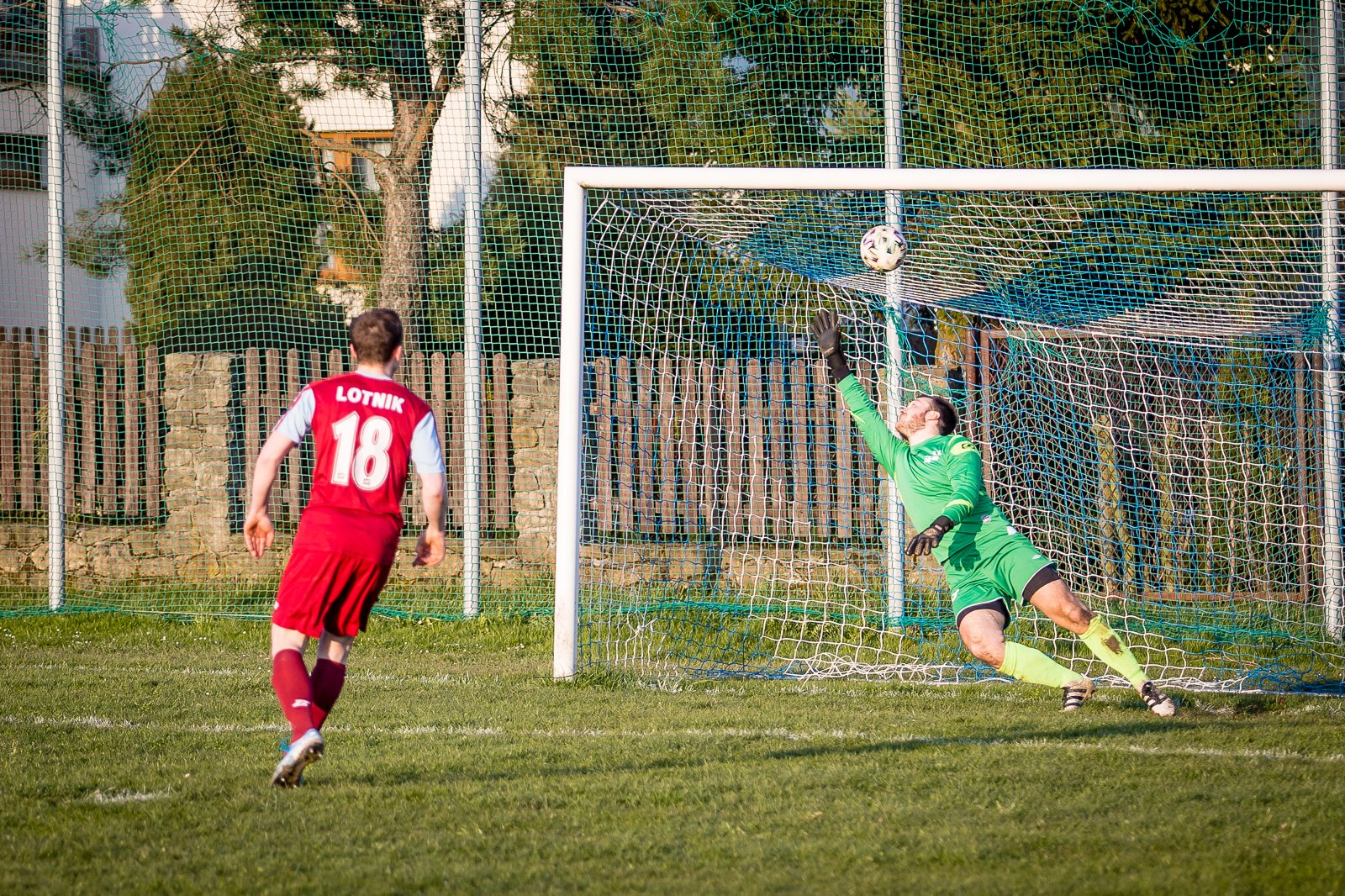 zrobili-to-lotnik-w-finale-96135