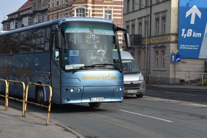 pks-ignoruje-skarge-96149