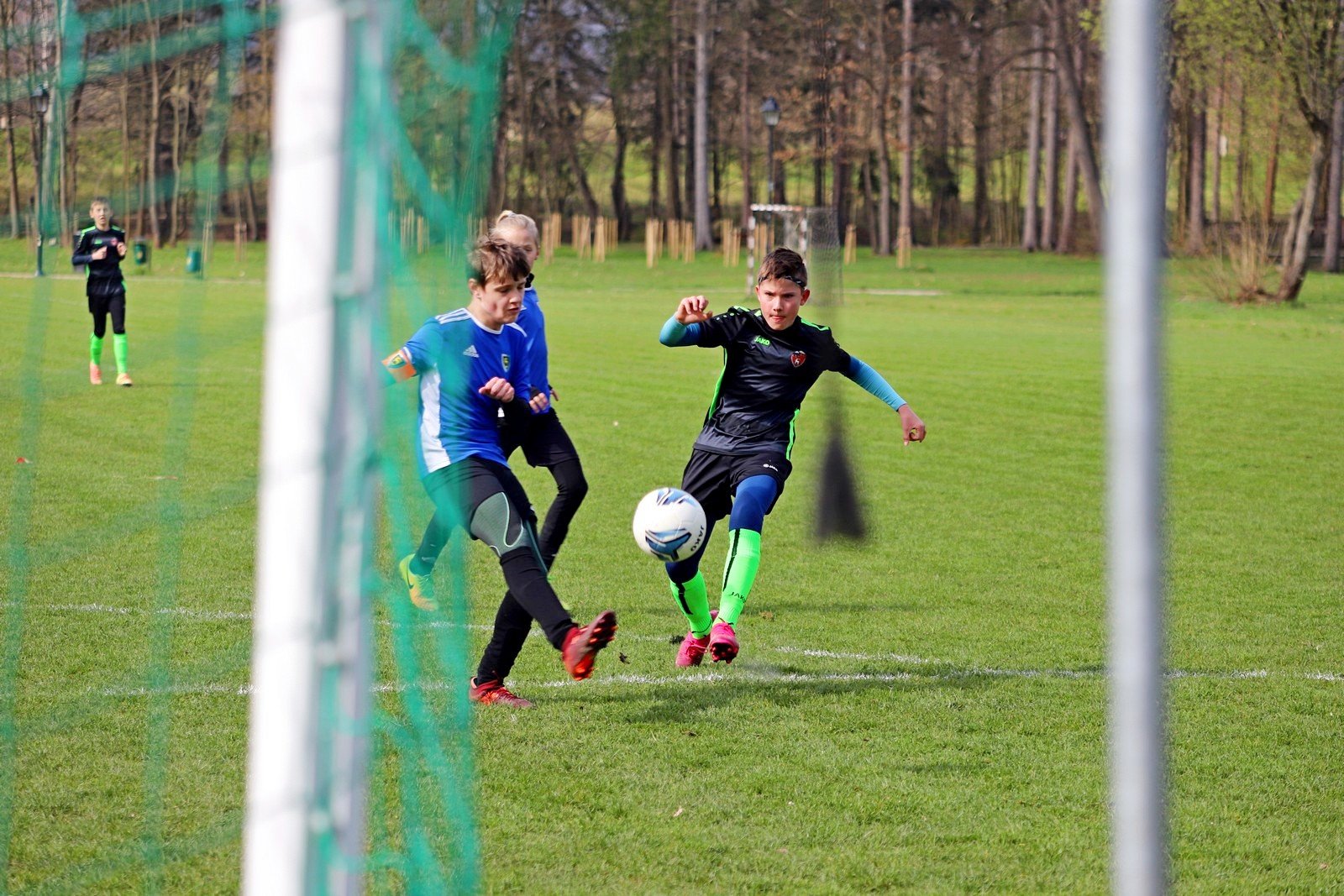 wysokie-zwyciestwo-w-derbach-96188