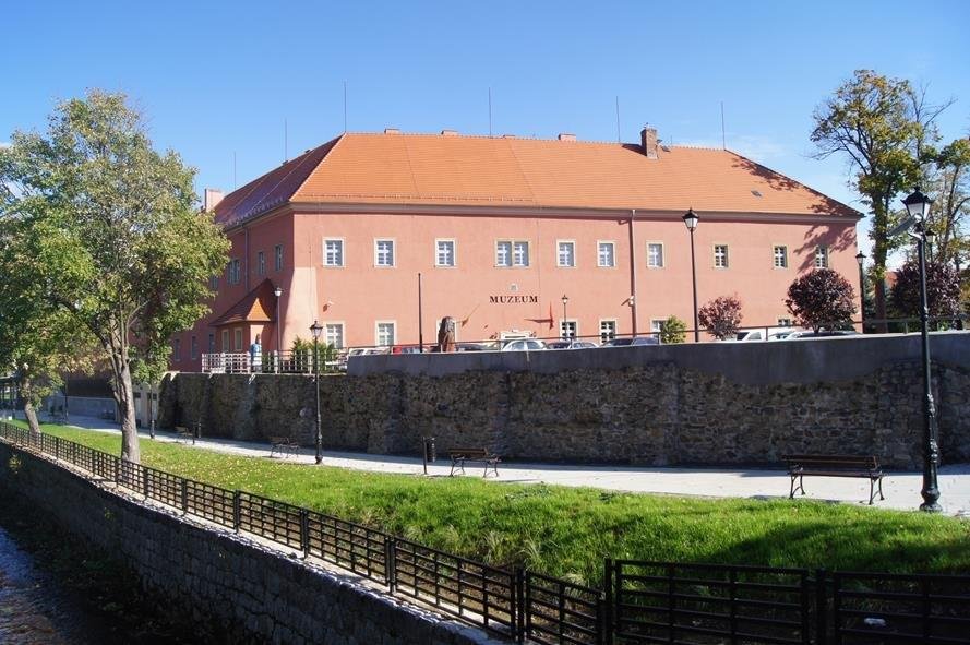 Muzeum Przyrodnicze w Jeleniej Górze–Cieplicach, dawna siedziba Biblioteki Majorackiej Schaffgotschów/fot. Internet