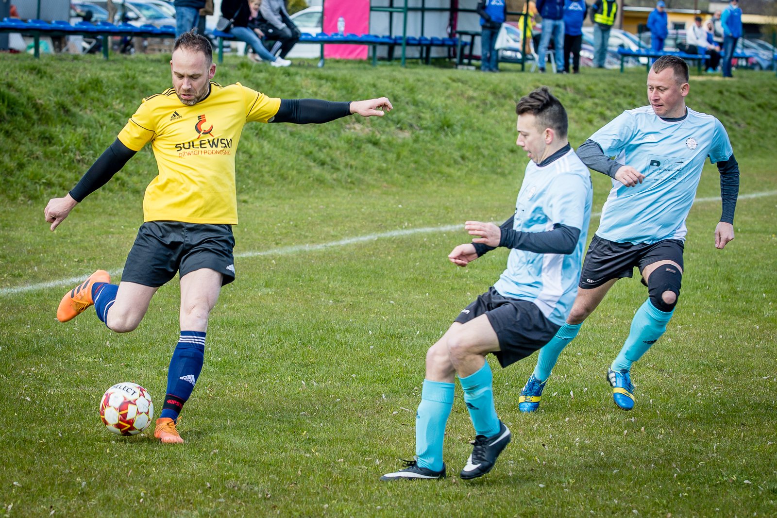 derby-na-remis-w-doliczonym-czasie-96199