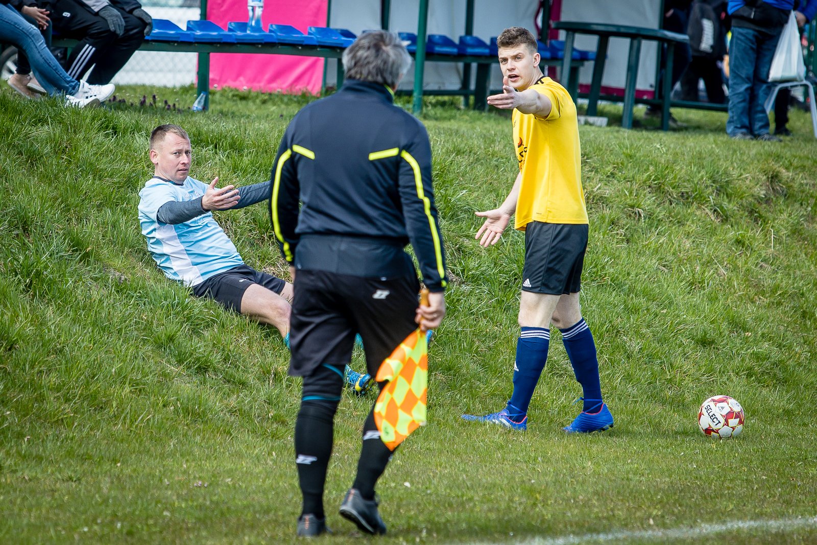 derby-na-remis-w-doliczonym-czasie-96199