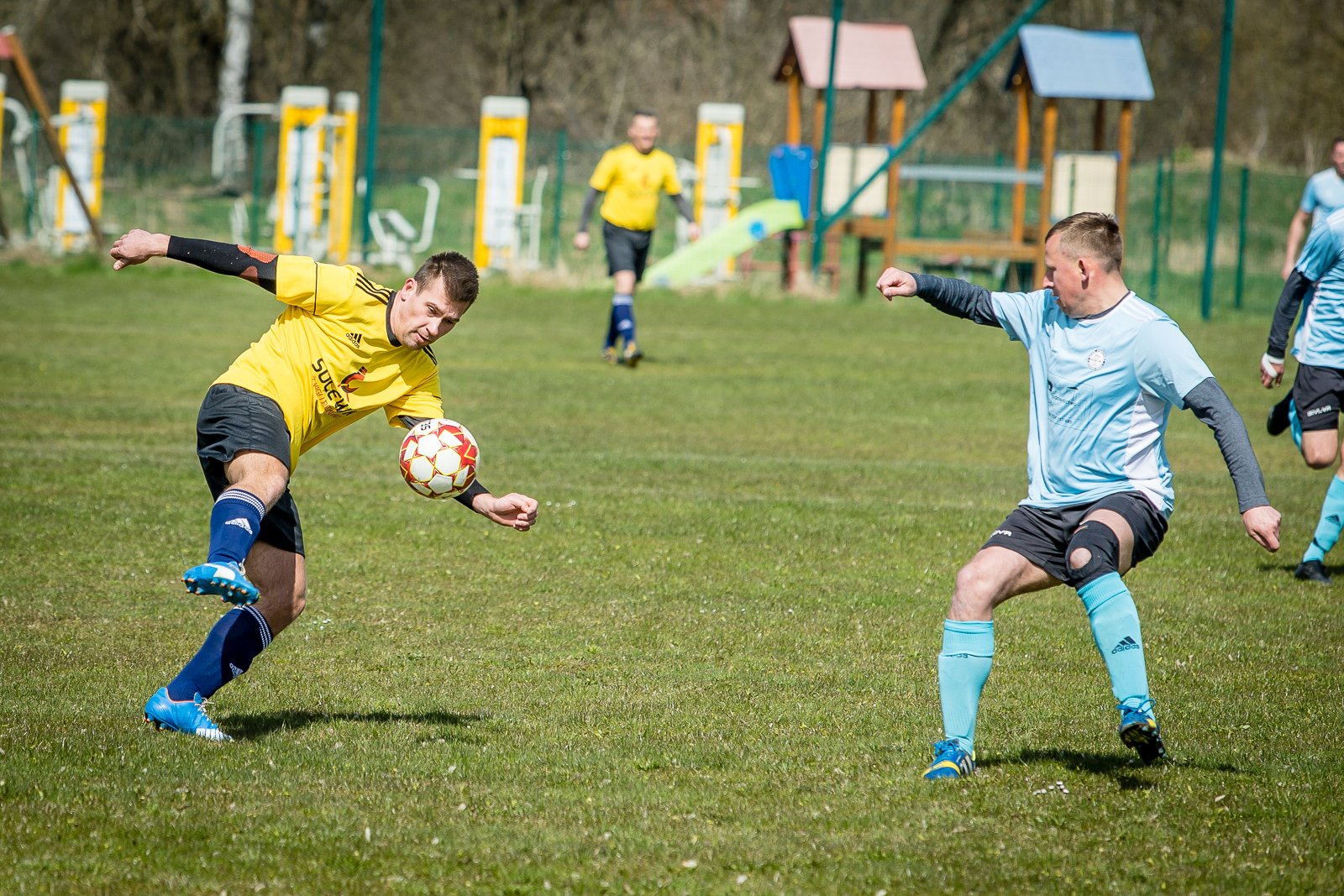 derby-na-remis-w-doliczonym-czasie-96199