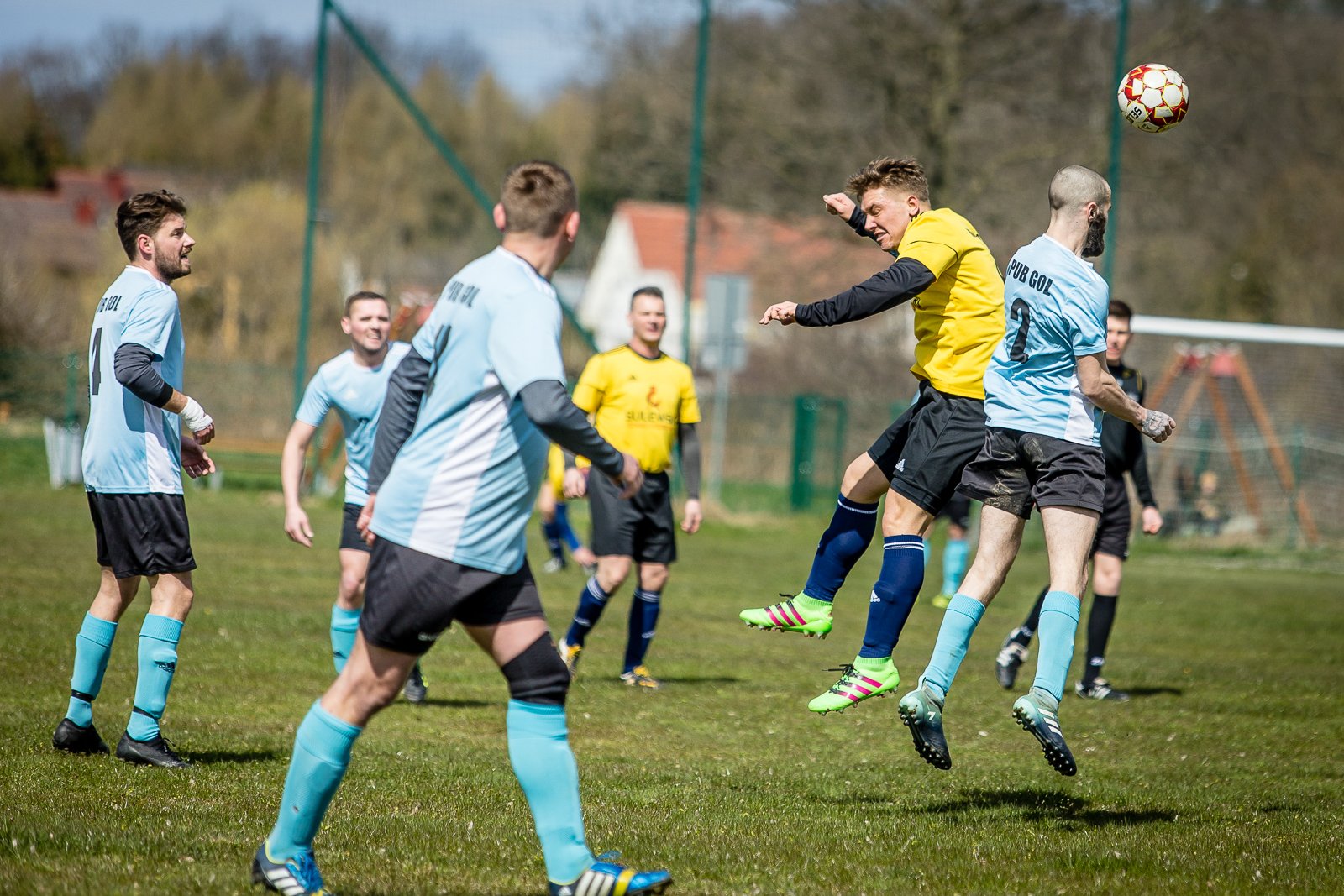 derby-na-remis-w-doliczonym-czasie-96199