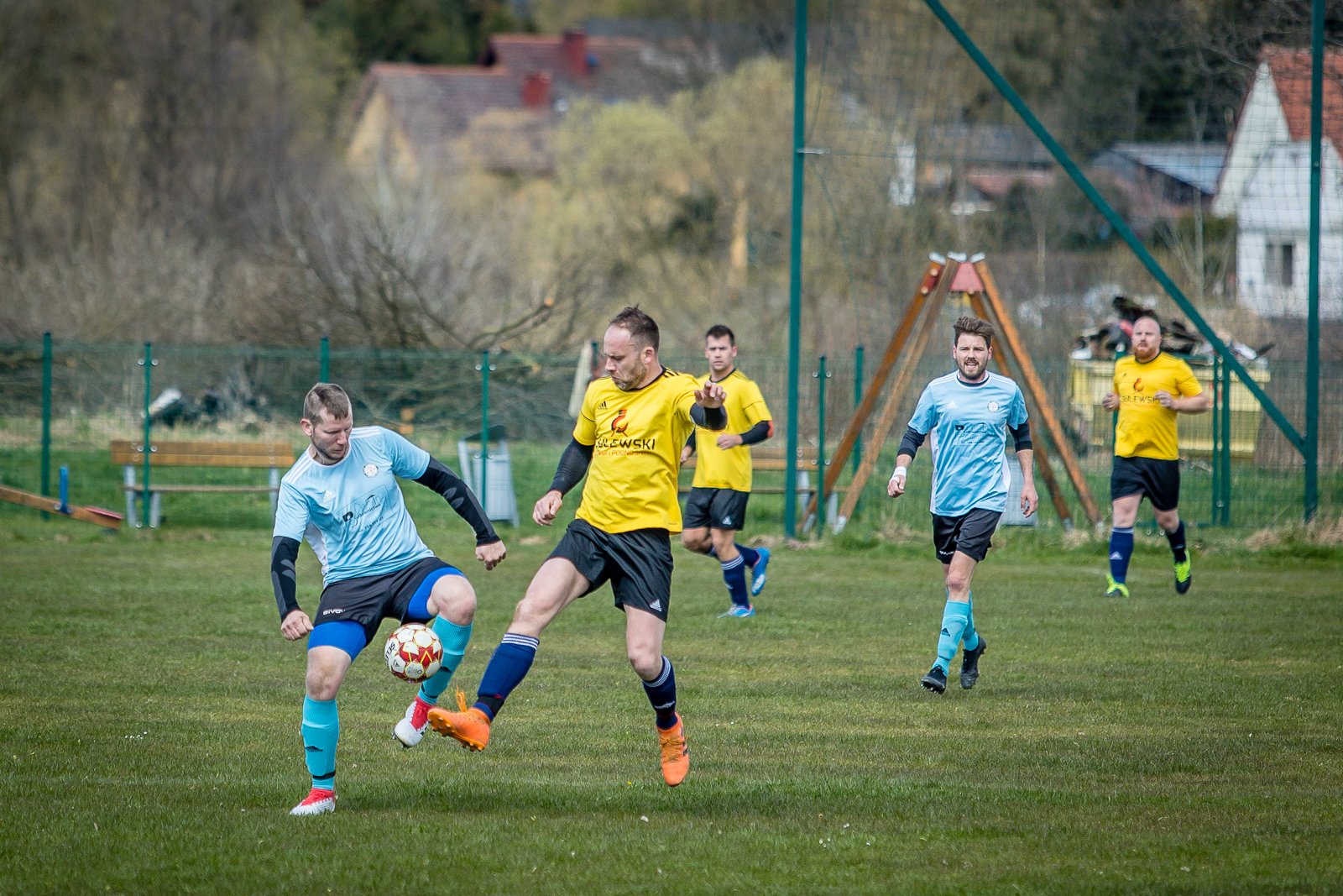 derby-na-remis-w-doliczonym-czasie-96199