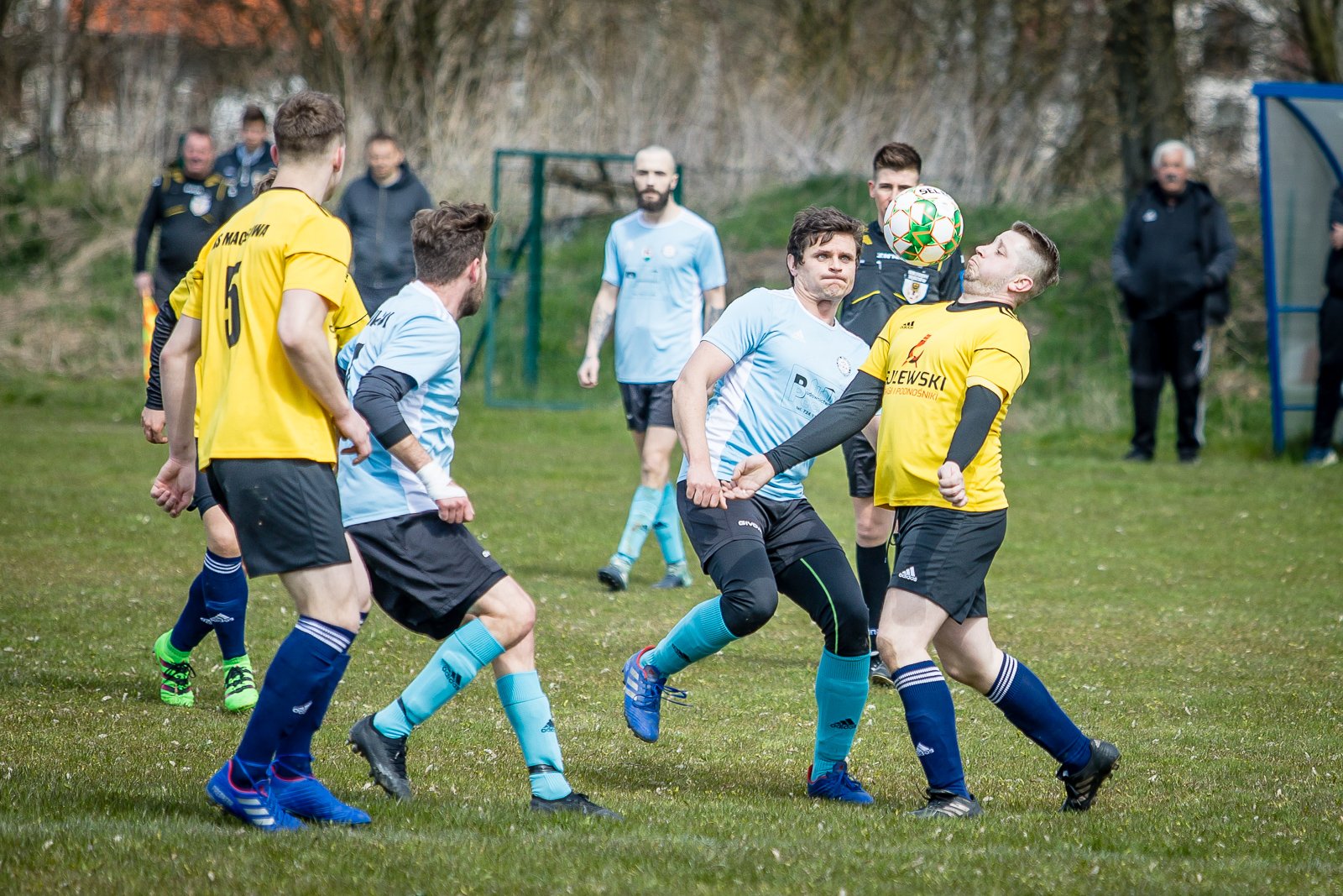 derby-na-remis-w-doliczonym-czasie-96199