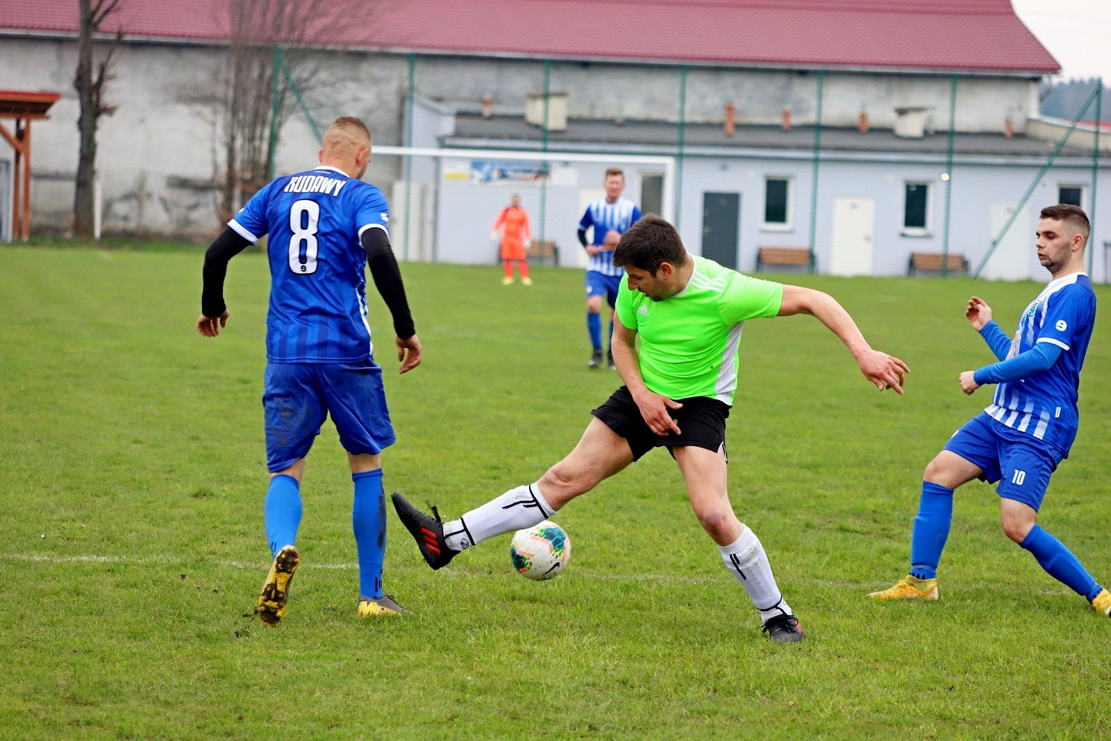 ciekawe-starcie-w-janowicach-wielkich-96361